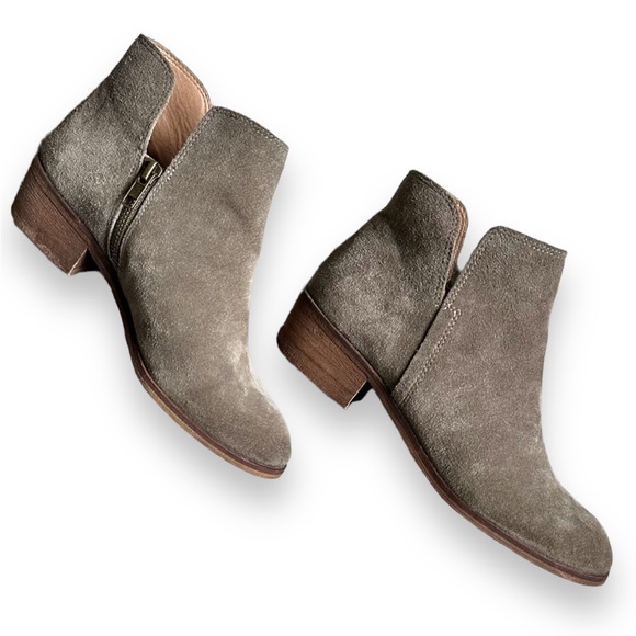 Splendid Suede Hamptyn Ankle Bootie - Picture 2 of 7